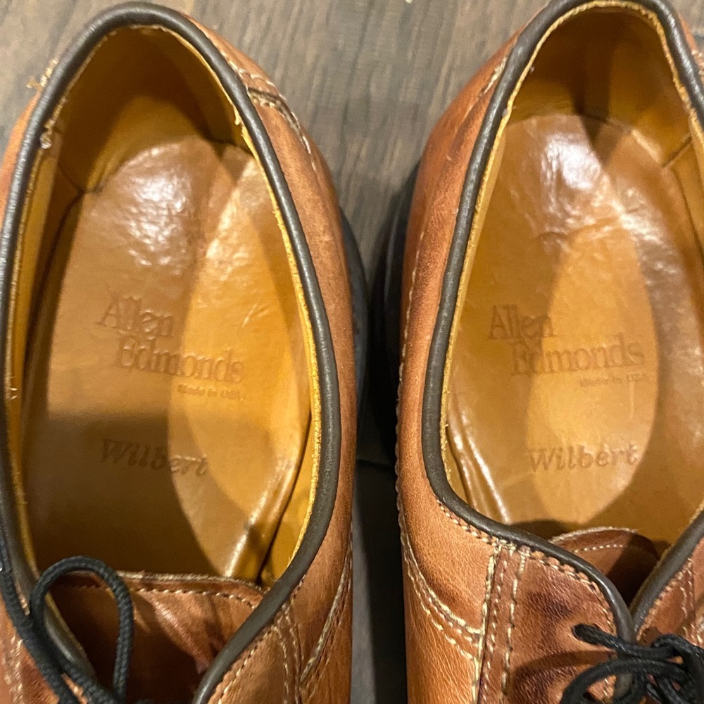 Allen Edmonds Men's Tan Leather Oxfords Wilbert Size 9.5 - Picture 2 of 8